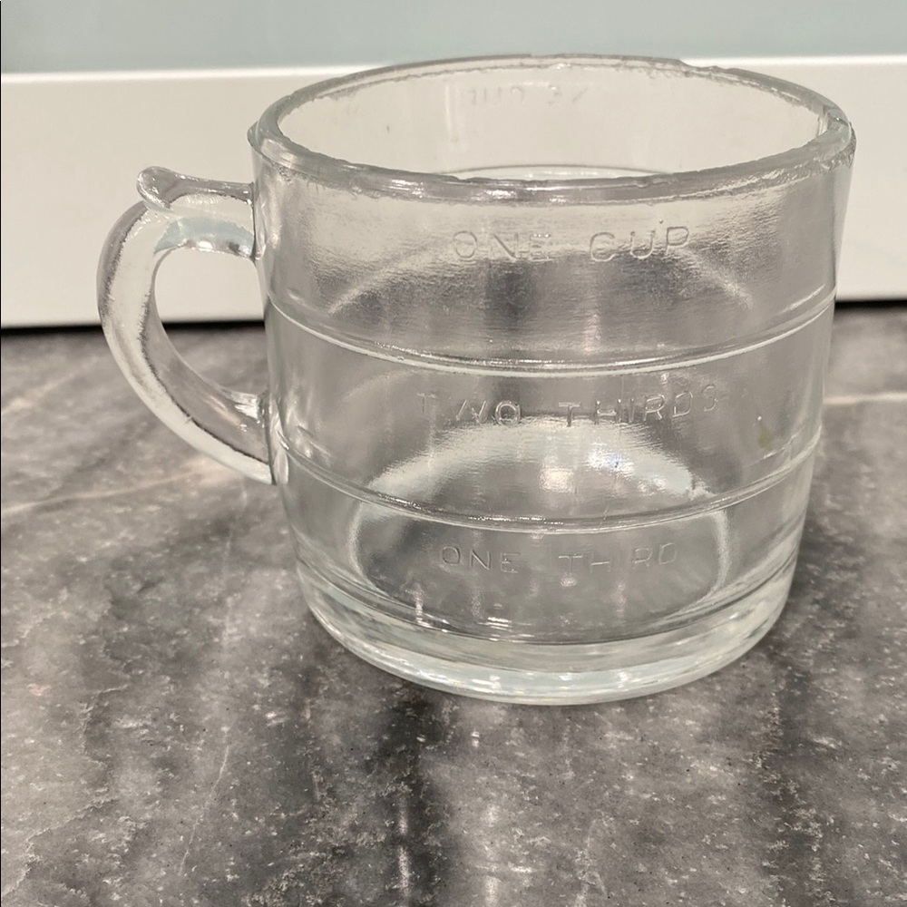 Unique Vintage Clear Glass Measuring Cup
